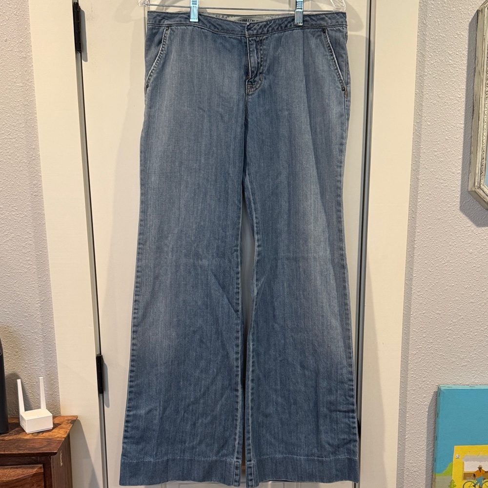 Classic Flared Blue Women's Jeans